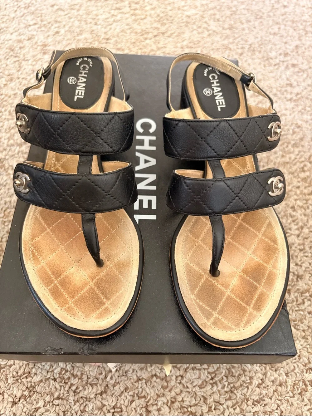 CHANEL Black Quilted Leather Toe-Post Sandals with CC Hardware